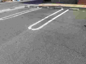 【駐車場】