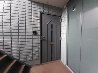 【エントランス】