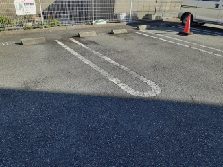駐車場に車を止められます