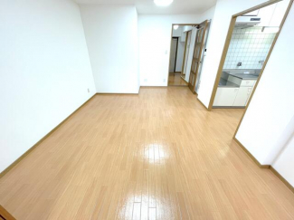 真ん中　ＬＤＫ　１１．５帖