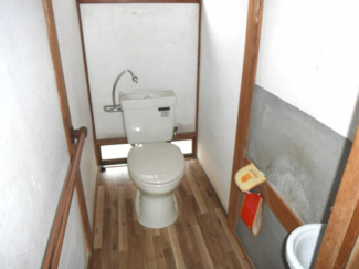 宇高町１丁目借家の画像