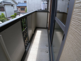【バルコニー】