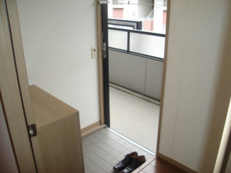 【玄関】