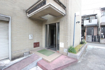 【エントランス】