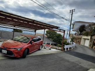 普通車は縦列駐車