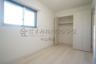 【寝室】
