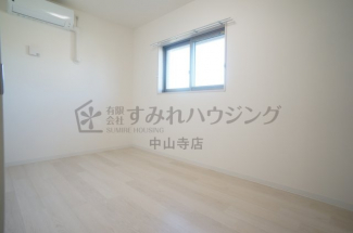 【寝室】