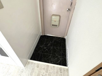 【玄関】