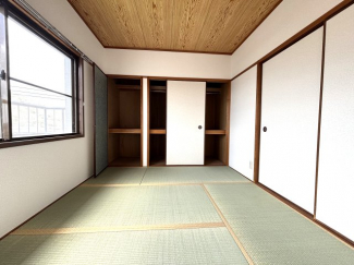 4.5帖南面和室　1.5帖の押入付き