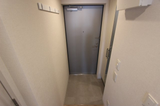 毎日通る玄関はこちらです