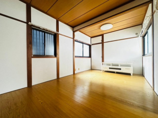 【居間・リビング】