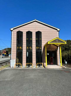 宇和島市高串の店舗一戸建ての画像