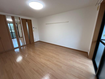 イーストリバーの画像