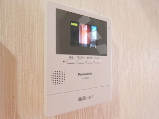 ★モニター付インターホンで防犯に安心です