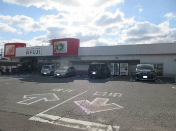 フジ高岡店様まで200m