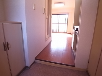 【玄関】