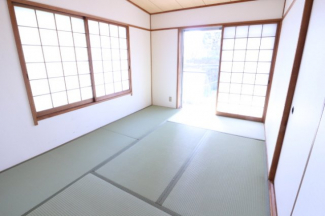 【寝室】
