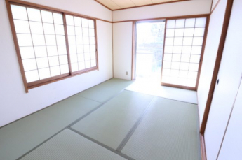 【寝室】