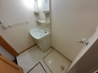 広い洗面スペース
