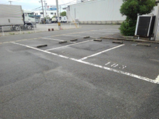 駐車場に車を止められます
