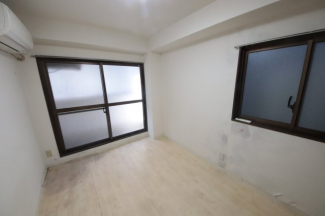 ゆったり過ごせるリビングです