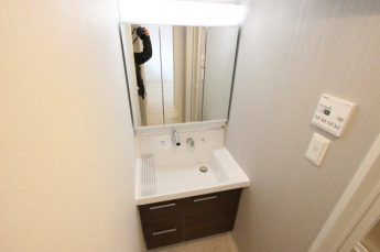 【洗面所】