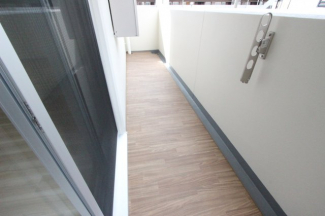 【バルコニー】