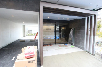 【エントランス】