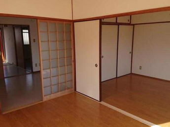 県立丹原高校前の　サンハイツ丹原の画像