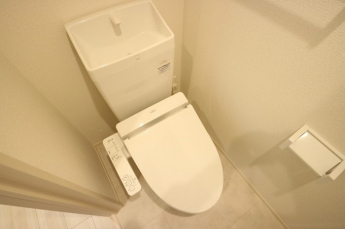 シンプルで使いやすいトイレです