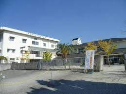 明石市立大久保北中学校まで1100m
