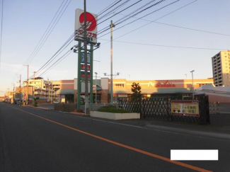 マルナカ土居田店まで1035m