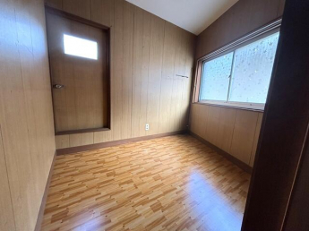 松蔭町貸家の画像