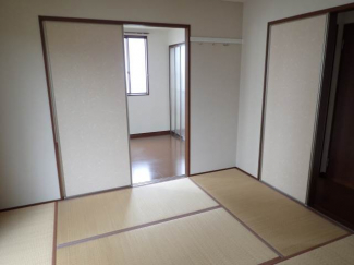 【居間・リビング】