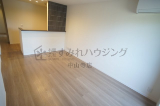 【居間・リビング】