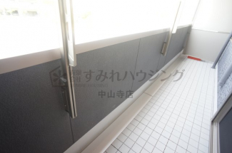 【バルコニー】