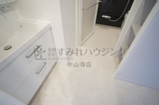 【洗面所】