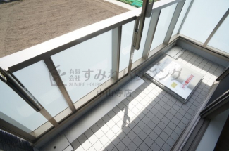 【バルコニー】