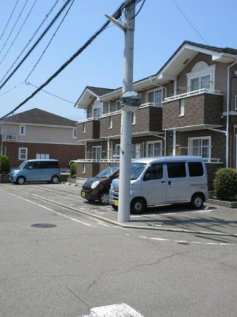 駐車場完備です
