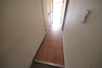 内装は落ち着いています