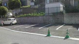 神戸市北区有野町二郎の駐車場の画像