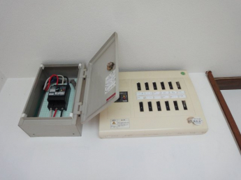 本町６８番地　本町商店街内　１階の画像