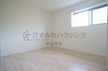 【寝室】