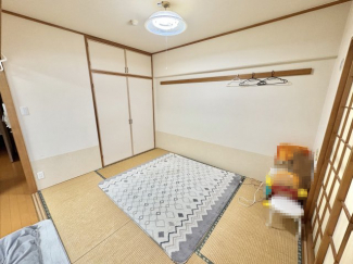 和室約約５．６帖