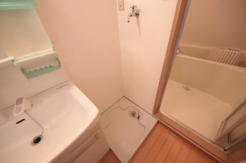 ゆったりとした空間のトイレです