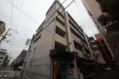西宮市櫨塚町のマンションの画像