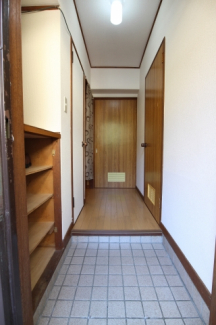 【玄関】