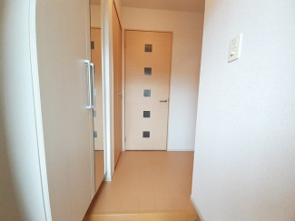 【玄関】