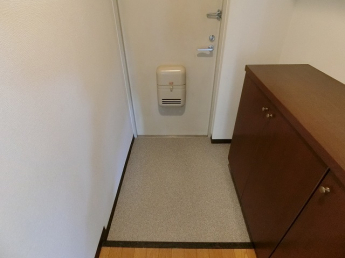 【玄関】