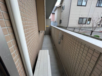 【バルコニー】